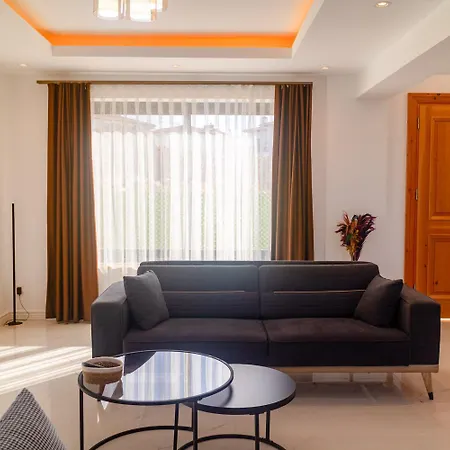 Rozerin Hotel 4*